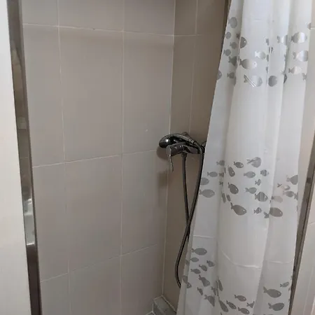 Piso 4 Calle Barcelona * Vigo