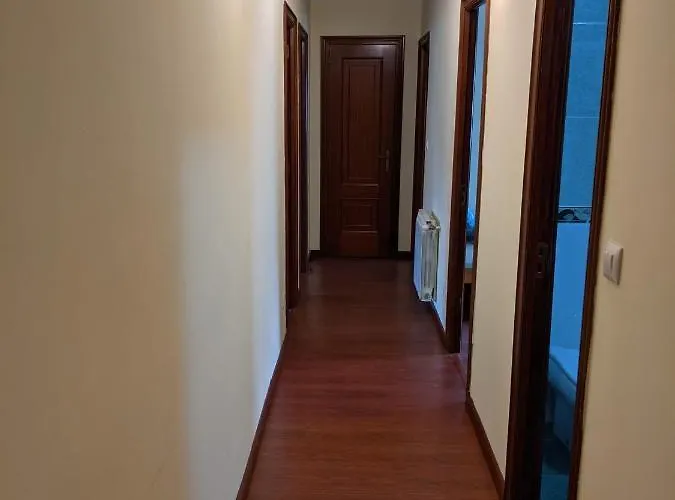 Piso 4 Calle Barcelona * Vigo