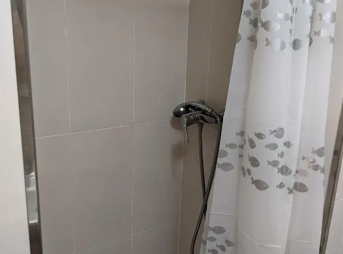 Piso 4 Calle Barcelona * Vigo